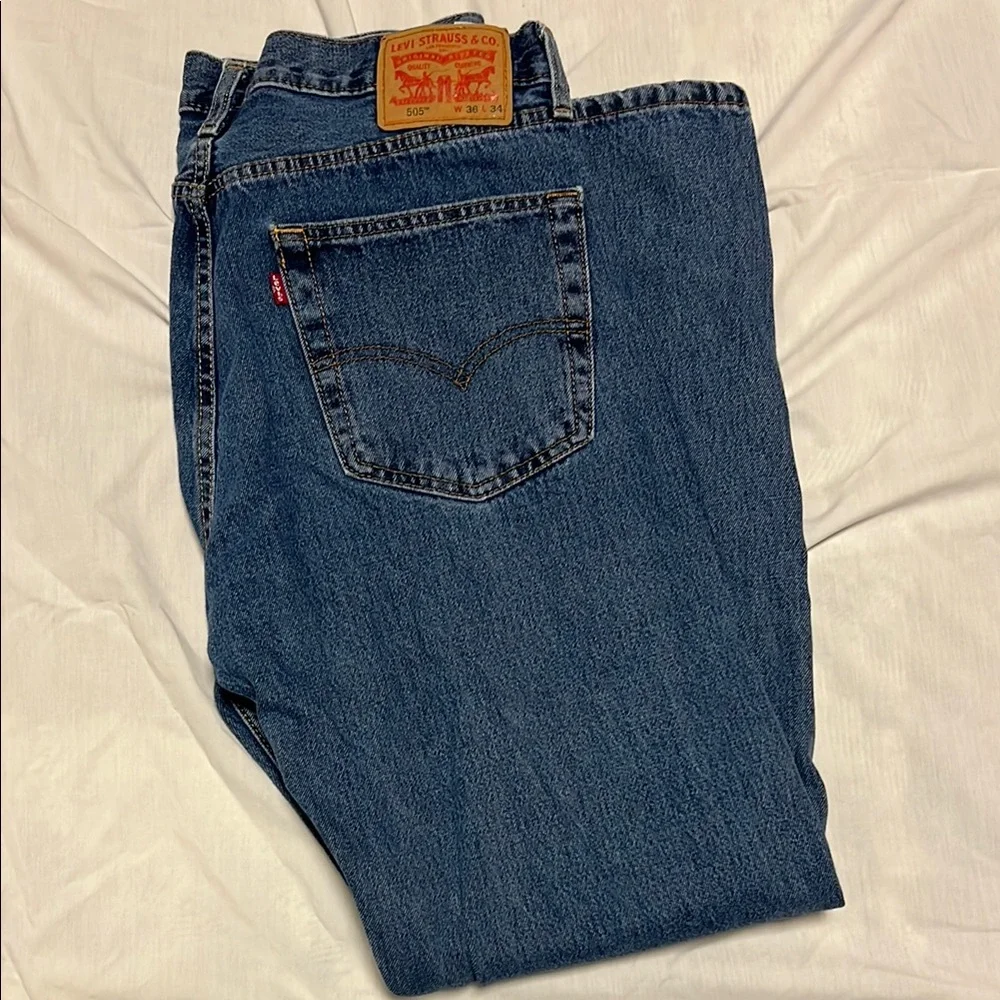 Levi’s 505 36x34 (32) Men’s Jeans